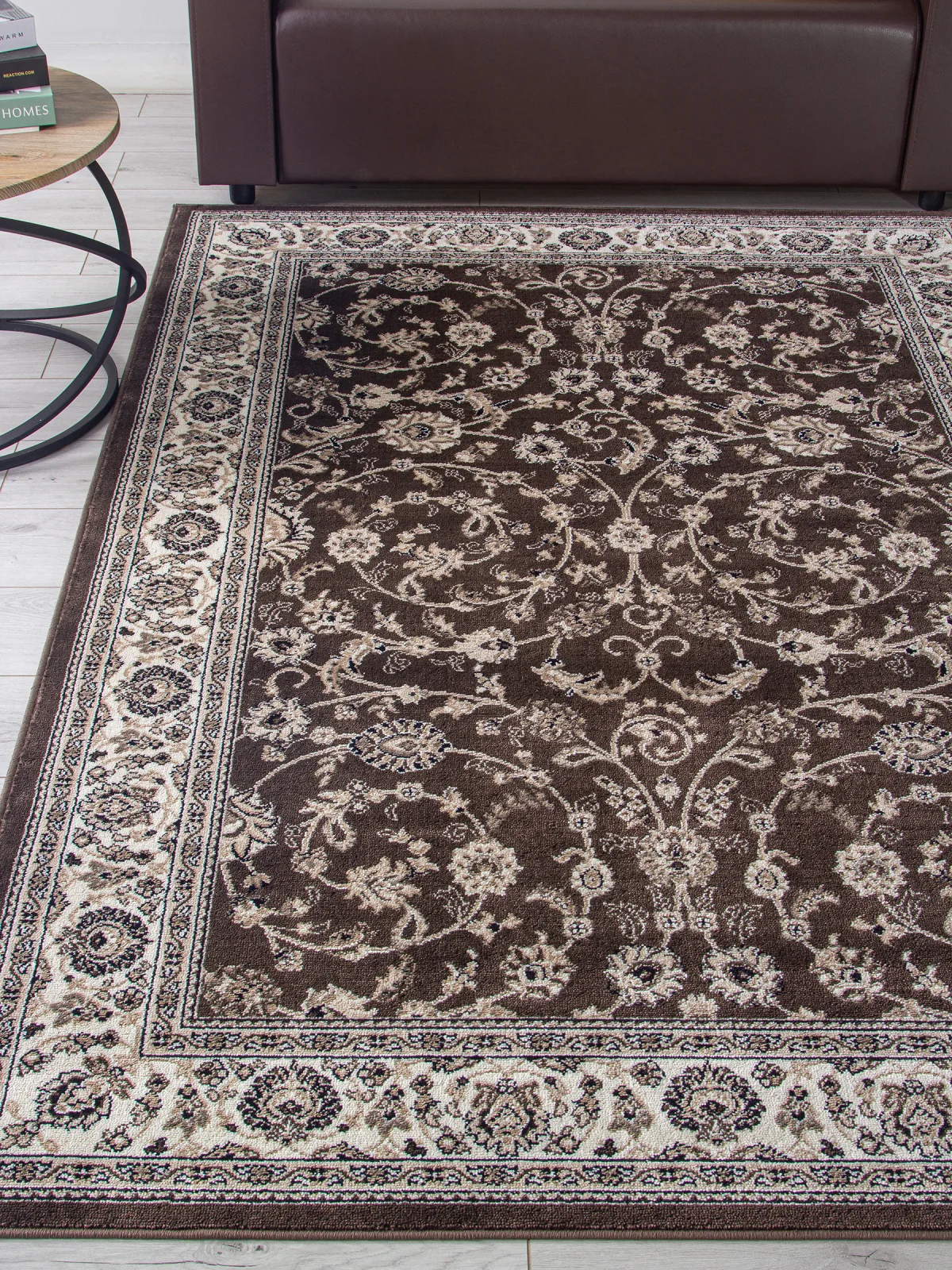 Классический ковер VALENCIA DELUXE d251 - BROWN Heat-set Россия