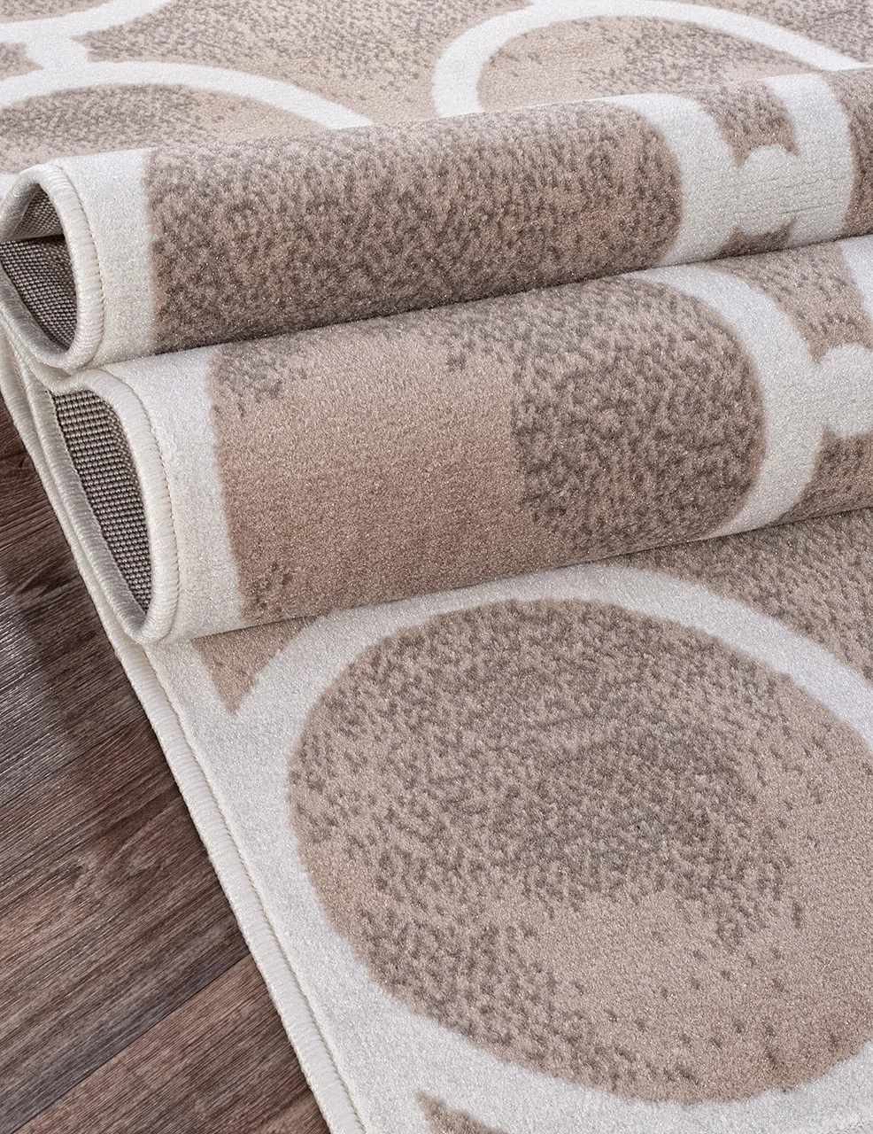 Современный ковер SIERRA D713 - BEIGE-CREAM 2 BCF Россия