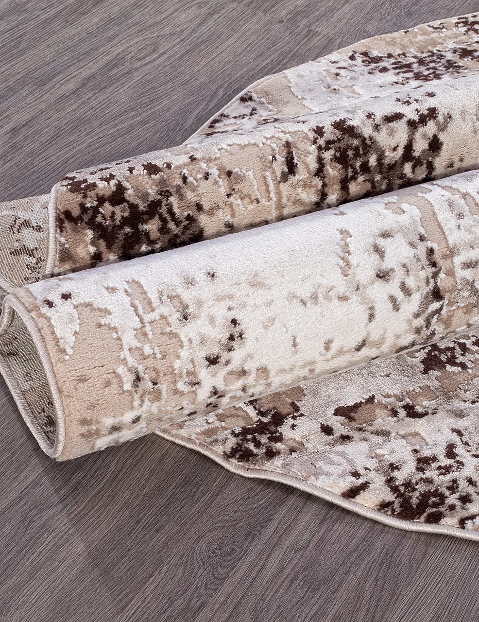 Современный ковер ARMINA 04047B - DARK BROWN Heat-set Турция