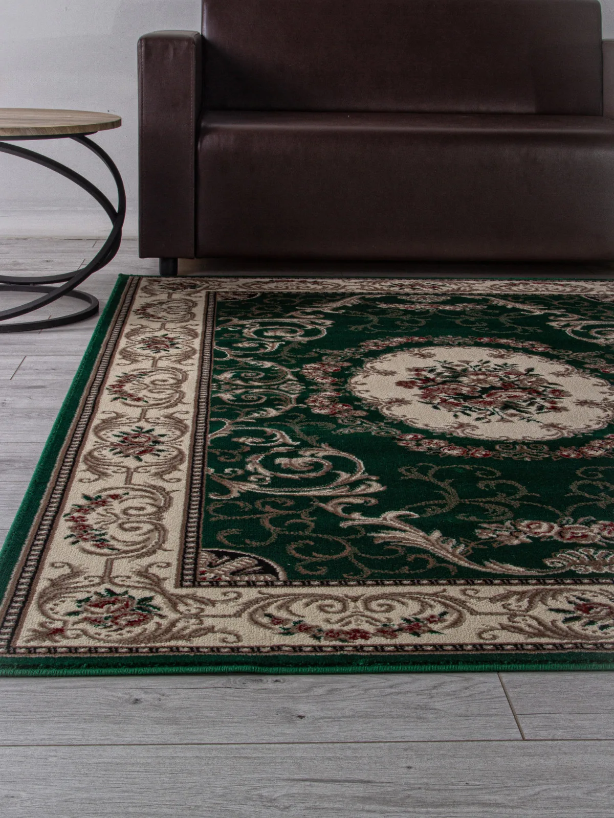 Классический ковер COLIZEY D066 - GREEN Heat-set Россия