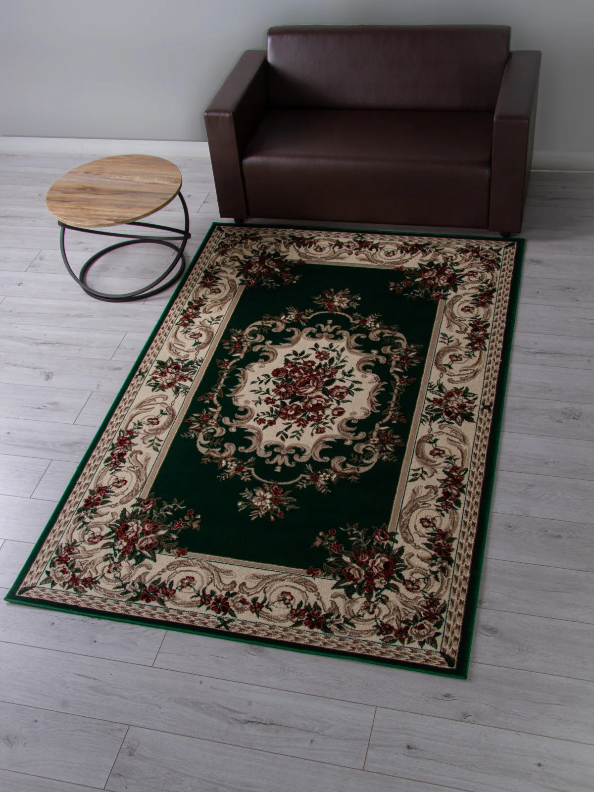 Классический ковер COLIZEY D057 - GREEN Heat-set Россия