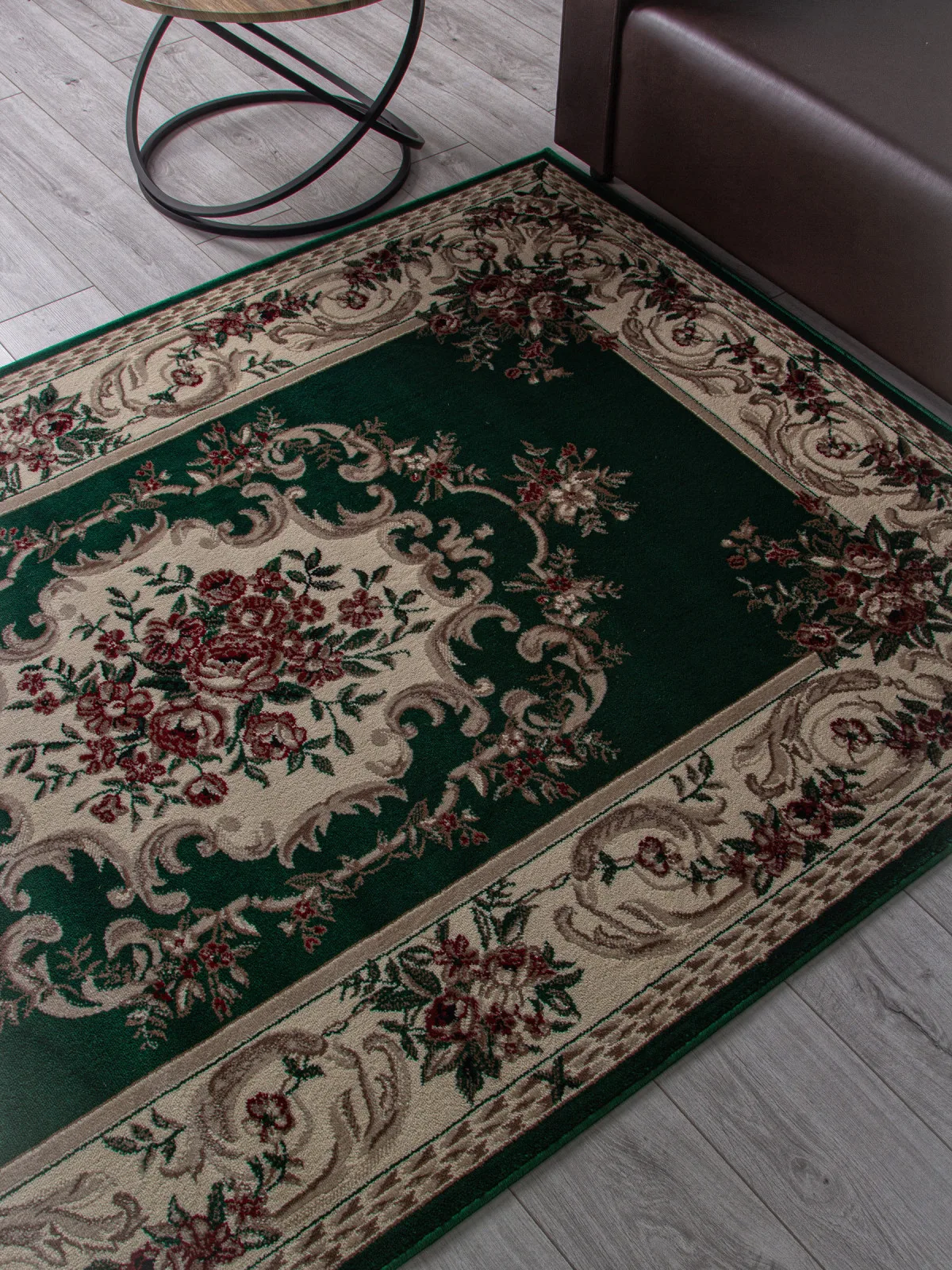 Классический ковер COLIZEY D057 - GREEN Heat-set Россия