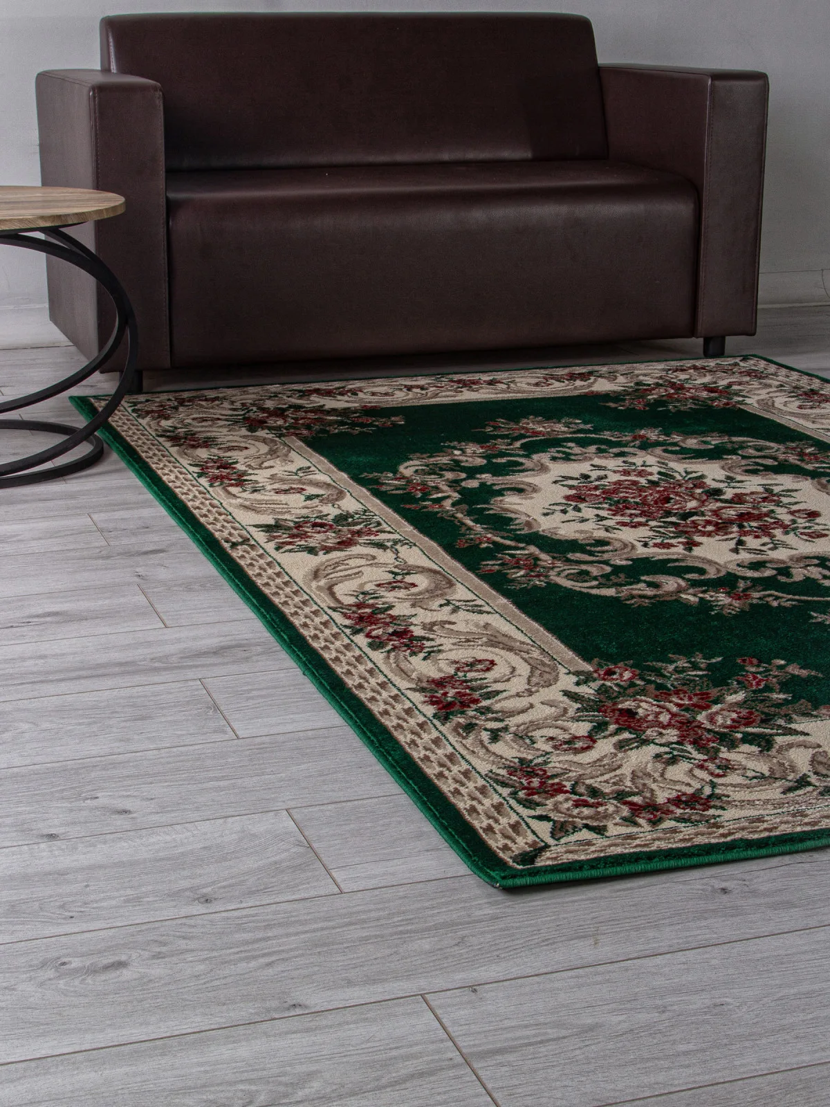 Классический ковер COLIZEY D057 - GREEN Heat-set Россия