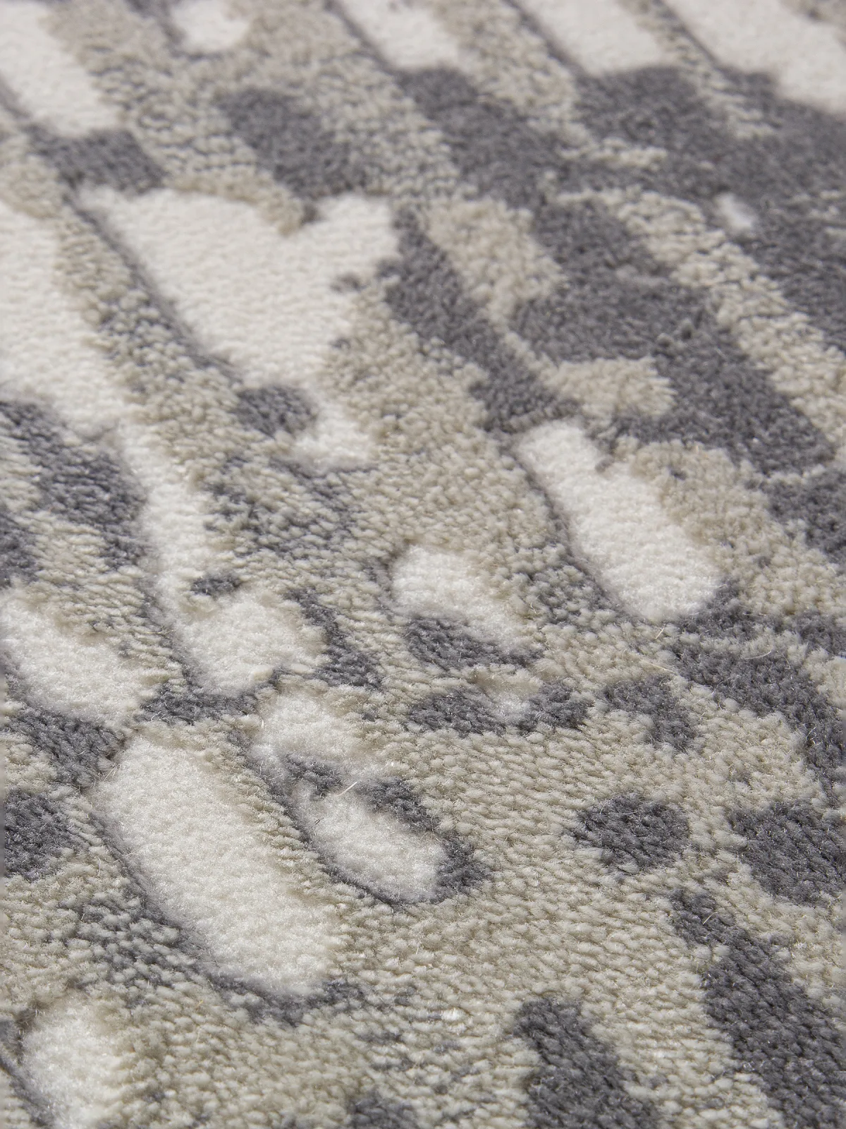 Современный ковер ATLANTIS D999 - CREAM-GRAY Heat-set Россия