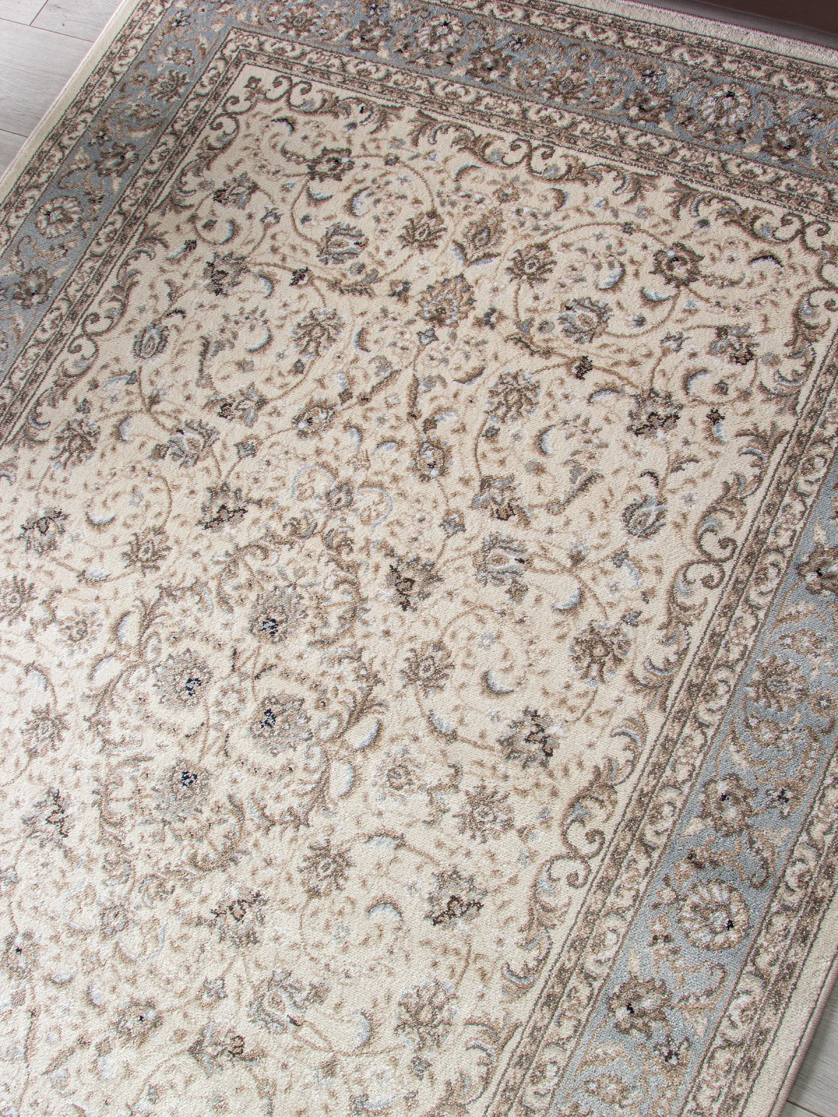 Классический ковер VALENCIA DELUXE F014 - CREAM-L.BLUE Heat-set Россия