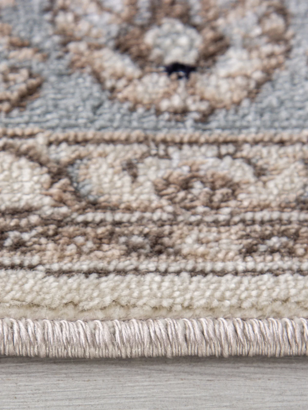 Классический ковер VALENCIA DELUXE F014 - CREAM-L.BLUE Heat-set Россия