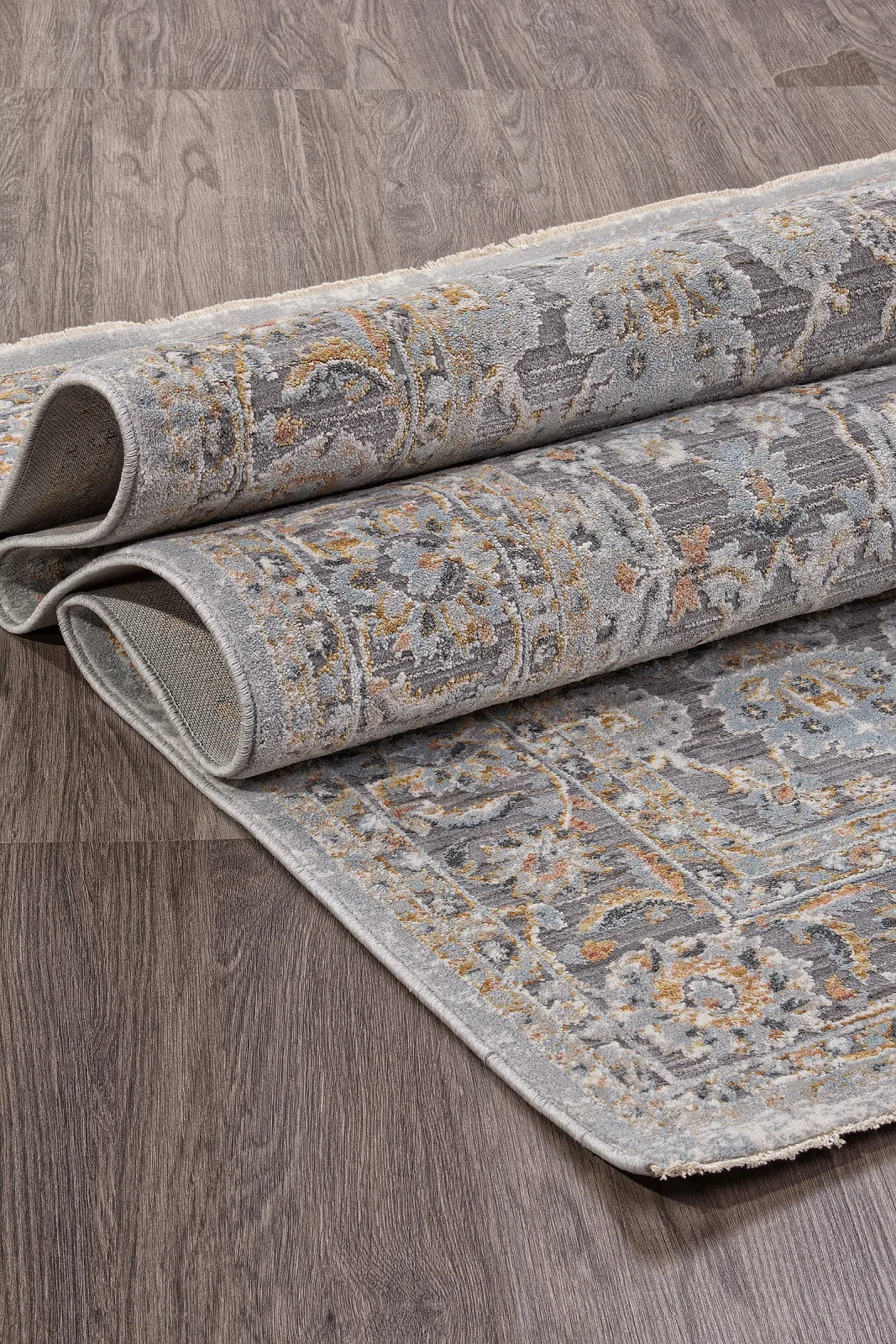 Классический ковер PETRA L0761C - LIGHT GRAY Heat-set Турция