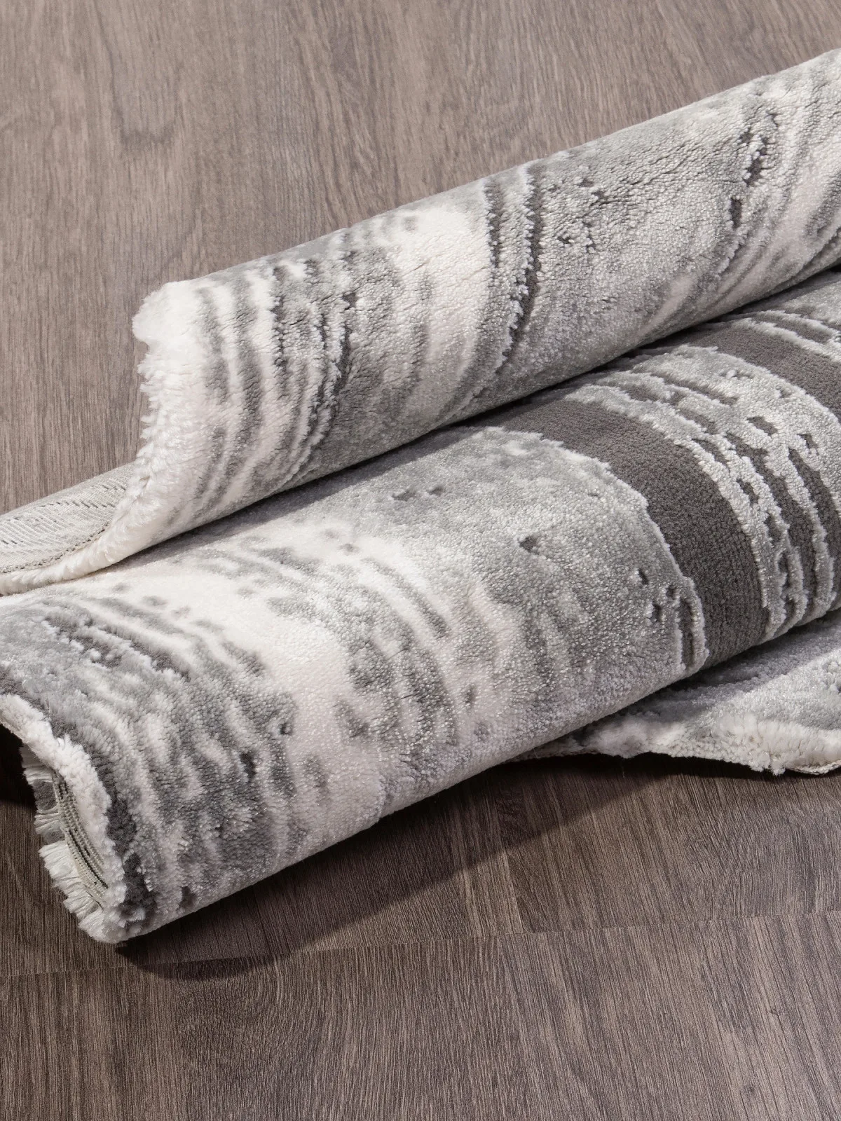 Современный ковер SAFIR 00843G - GREY / GREY Heat-set Турция