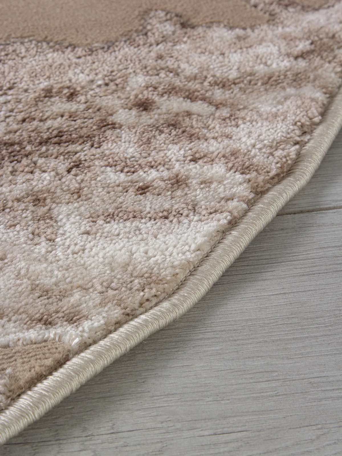 Современный ковер ALABAMA F173 - BEIGE Heat-set Россия