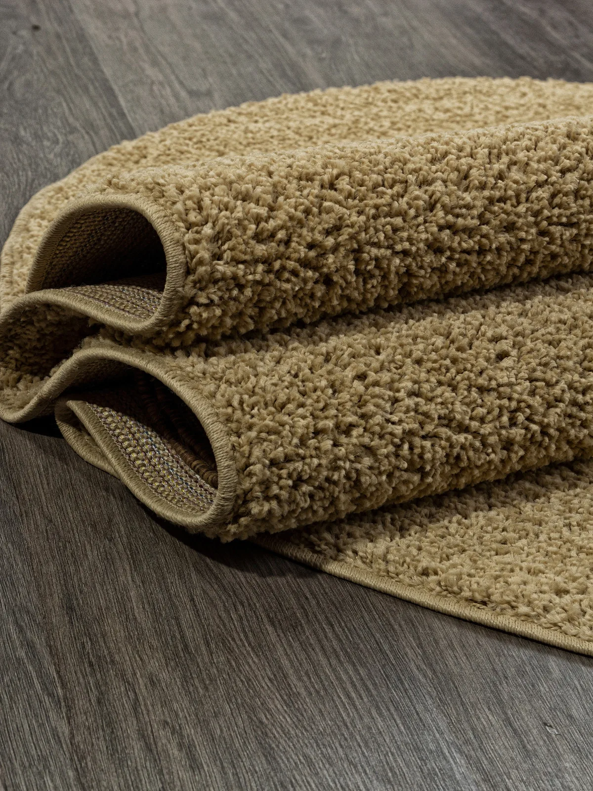 Однотонный ковер LANA T600 - BEIGE из полипропилена Россия
