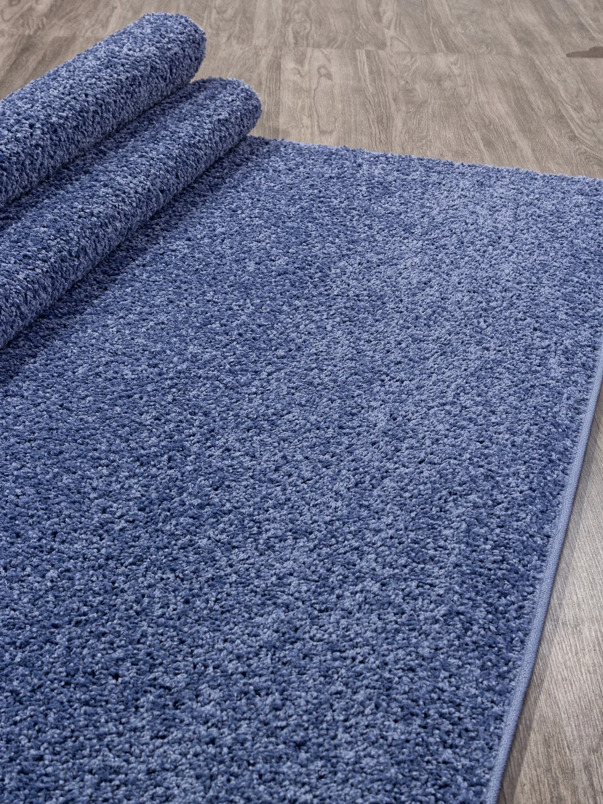 Однотонный ковер LANA T600 - LIGHT BLUE полипропилен Россия