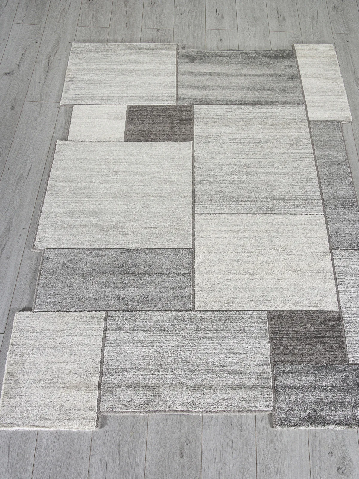 Современный ковер SAFIR 00834G - GREY / GREY Heat-set Турция
