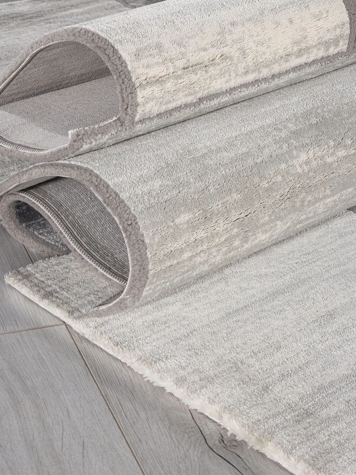 Современный ковер SAFIR 00834G - GREY / GREY Heat-set Турция