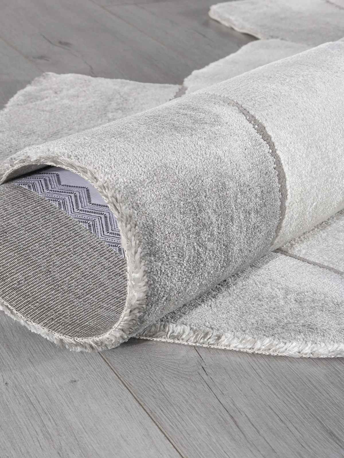 Современный ковер SAFIR 00836G - GREY / GREY Heat-set Турция