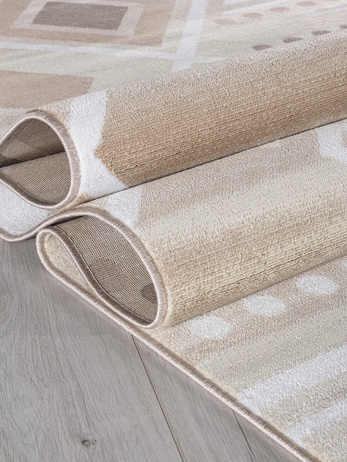 Современный ковер IRIS MP24 - CREAM-BROWN Heat-set Россия