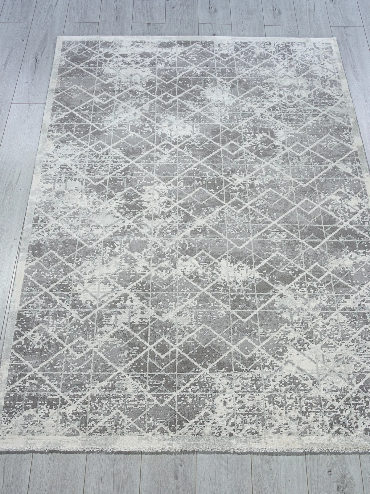 Ковер ARMINA GA033G - GREY / GREY