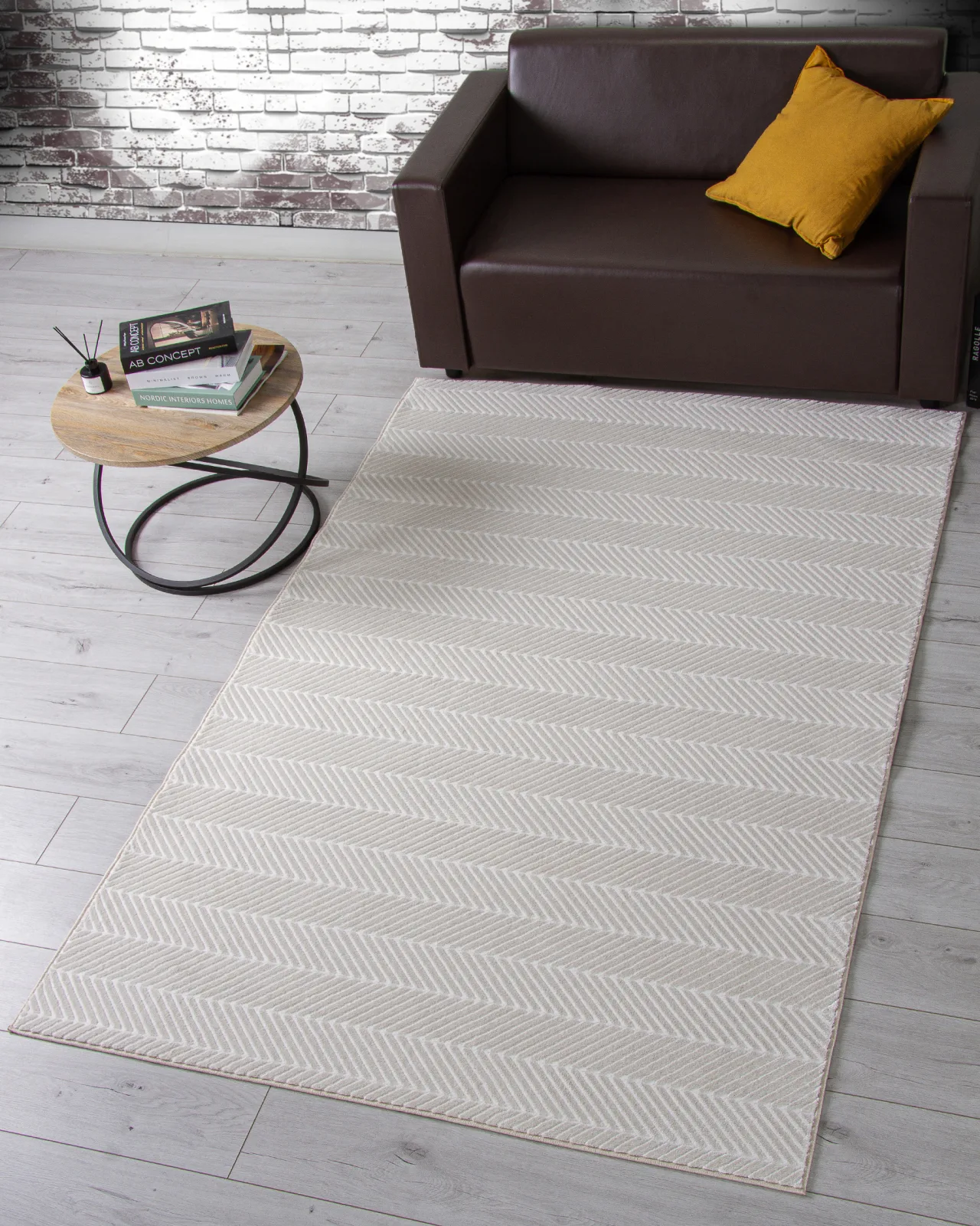 Ковер в стиле минимализм MONBLAN F555 - CREAM Heat-set Россия