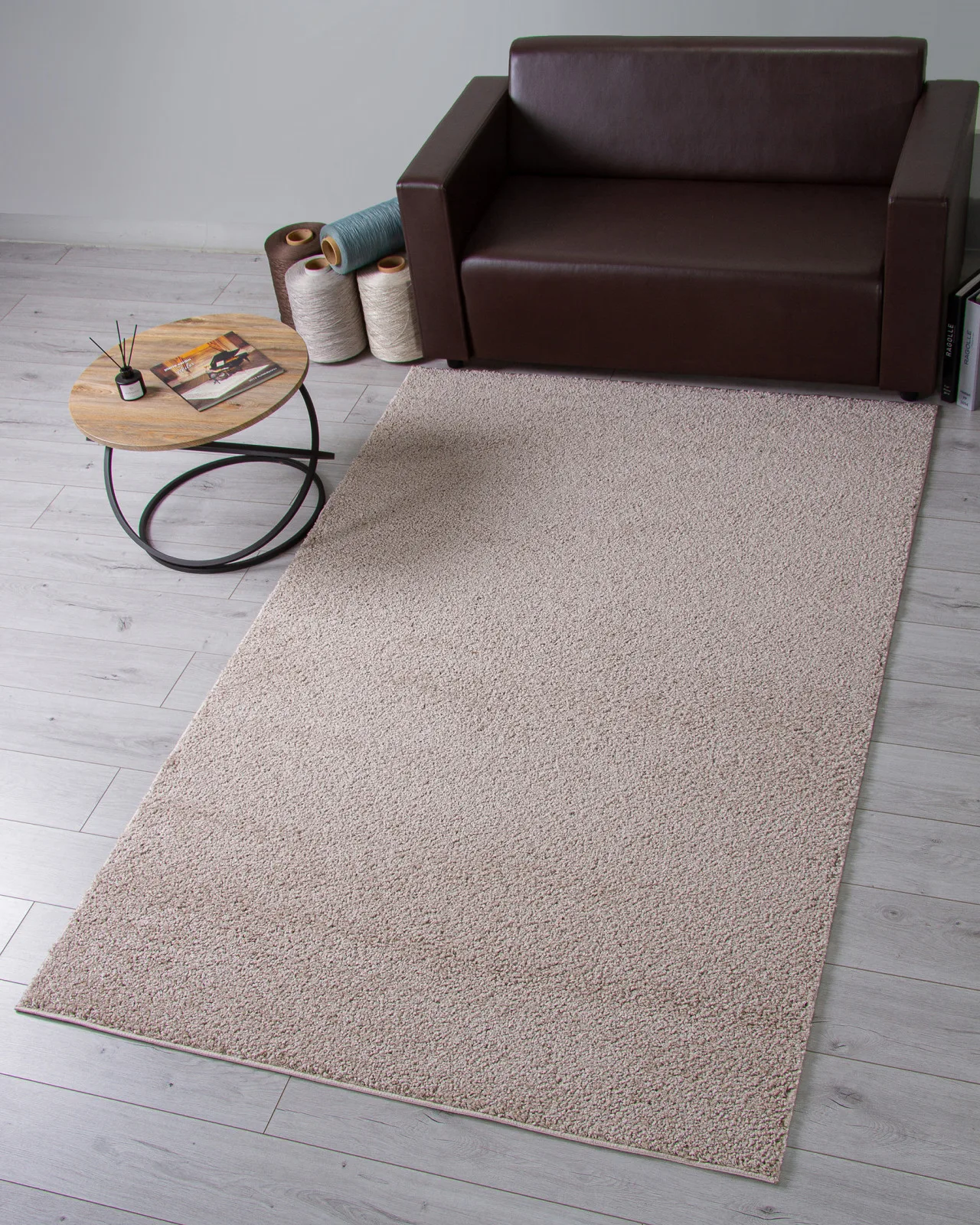 Однотонный ковер LANA T600 - BEIGE 6 полипропилен Россия