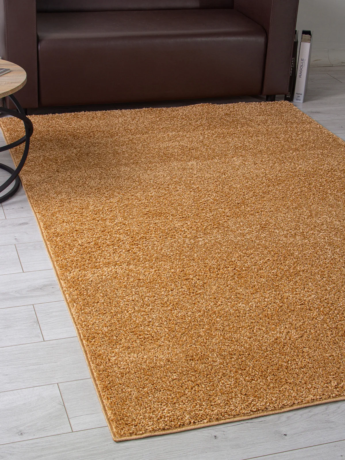 Однотонный ковер LANA T600 - BEIGE 7 полипропилен Россия
