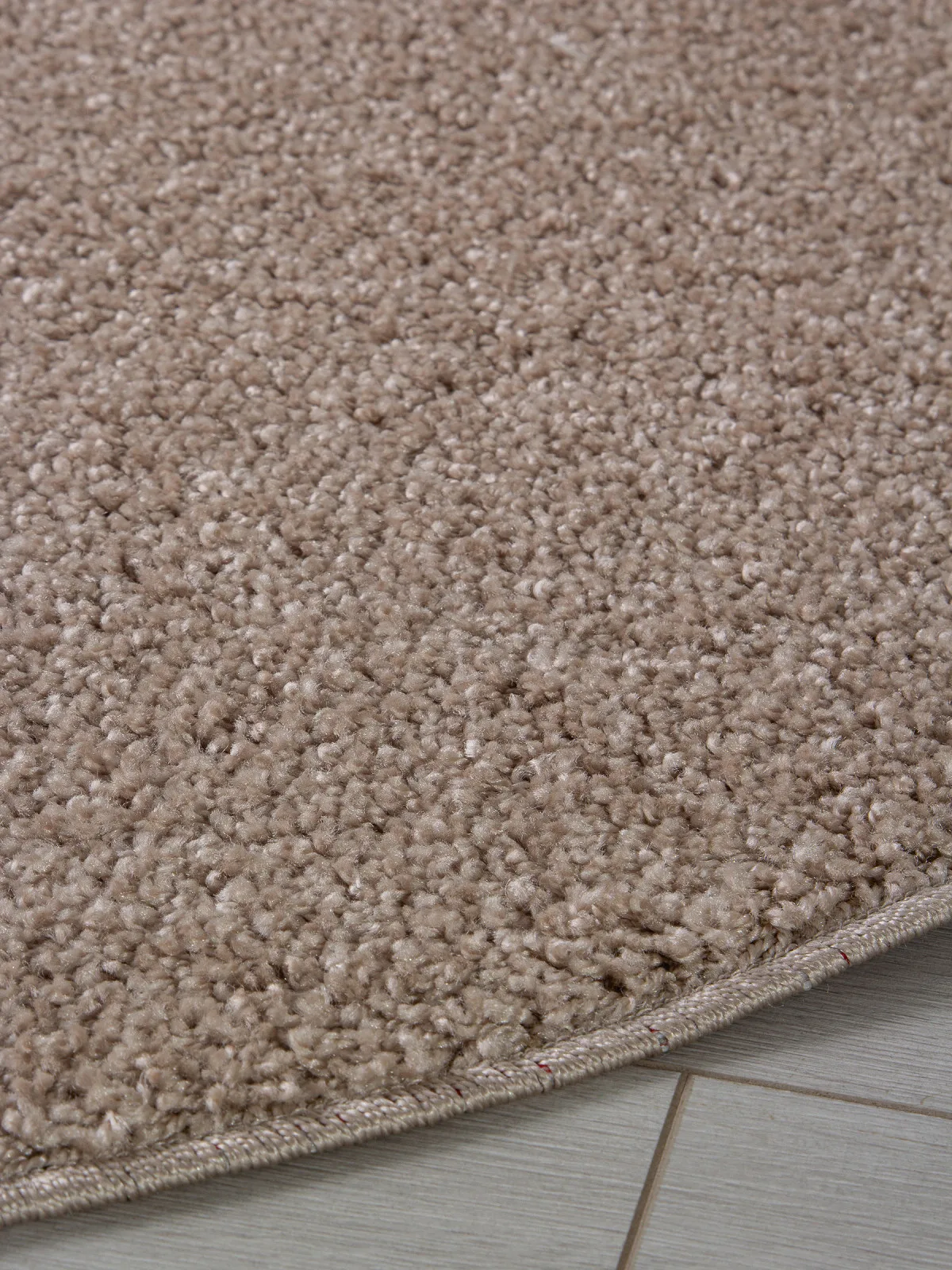 Однотонный ковер LANA T600 - BEIGE 6 полипропилен Россия