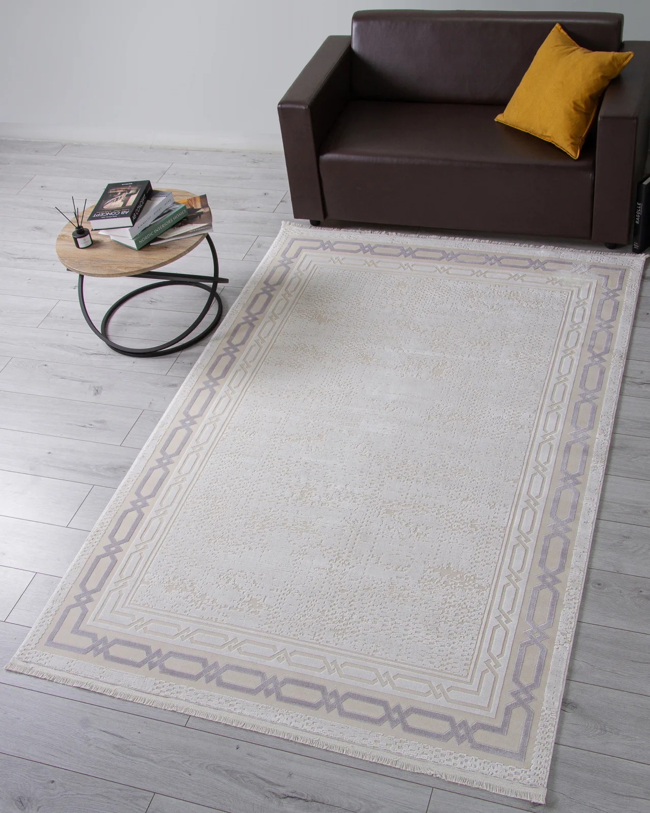 Современный ковер ANATOLIA 34069A - WHITE / BEIGE вискоза Турция