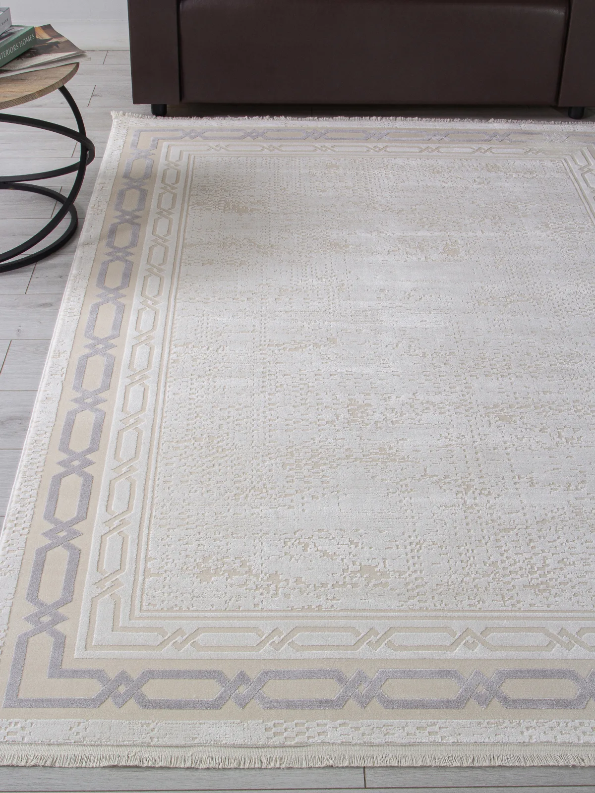 Современный ковер ANATOLIA 34069A - WHITE / BEIGE вискоза Турция