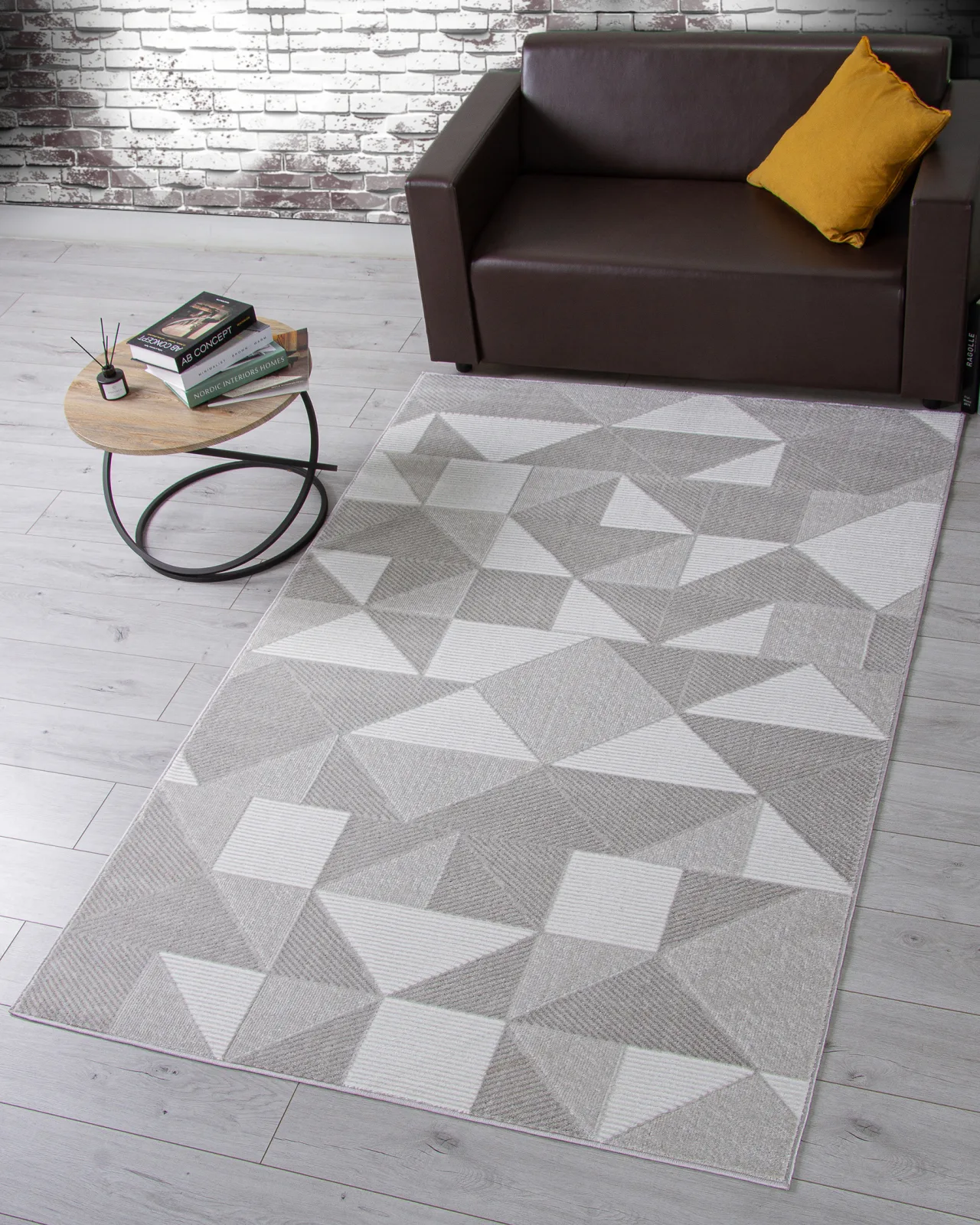 Современный ковер OSTIN F603 - GRAY Heat-set Россия