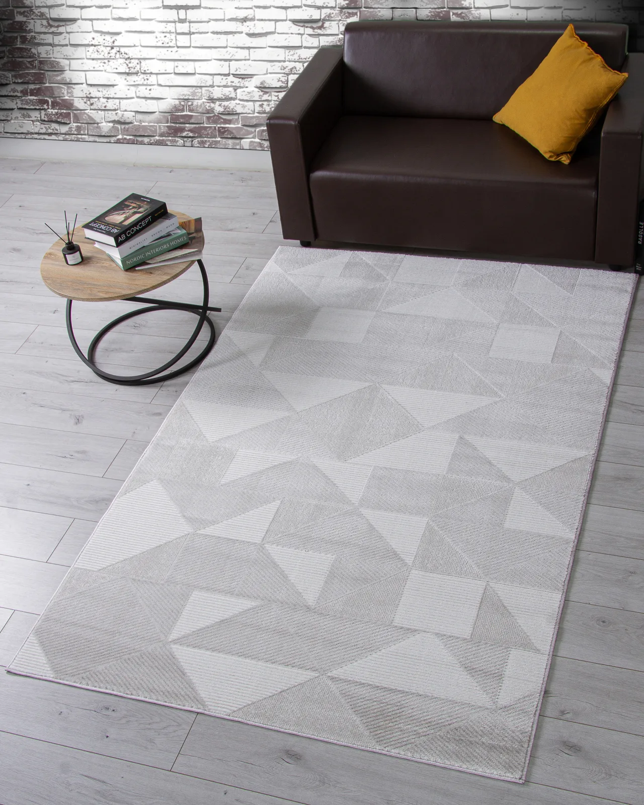 Современный ковер OSTIN F603 - GRAY Heat-set Россия