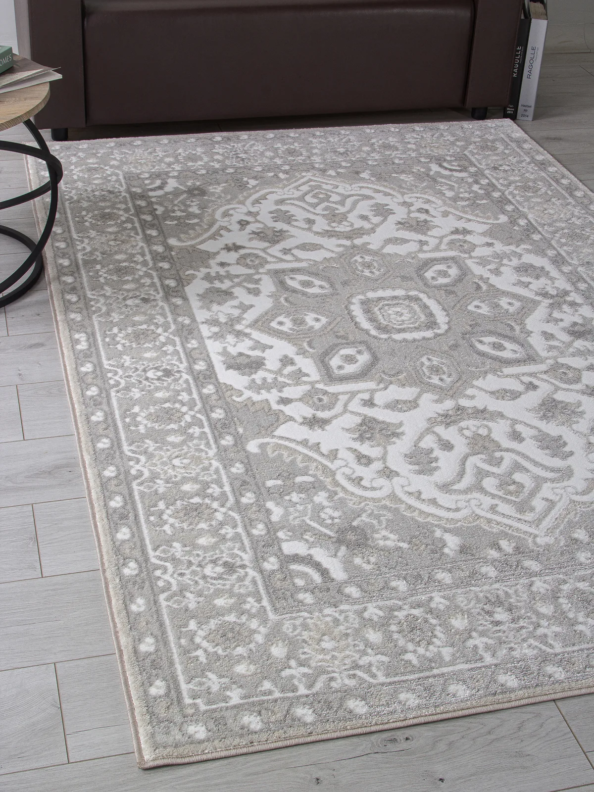 Классический ковер OSTIN F616 - GRAY Heat-set Россия
