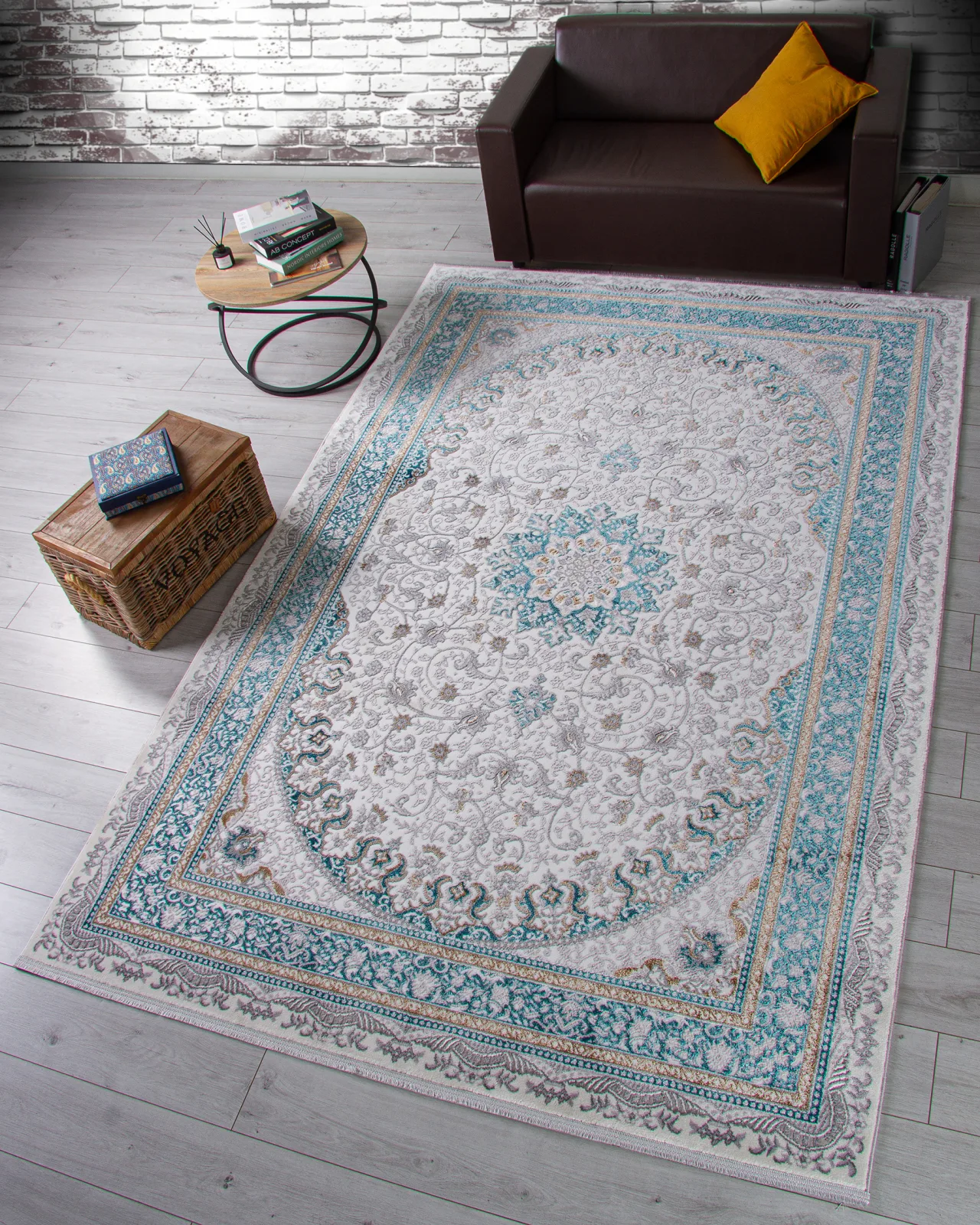 Классический ковер HALIF F639 - GREEN-BLUE Heat-set Россия