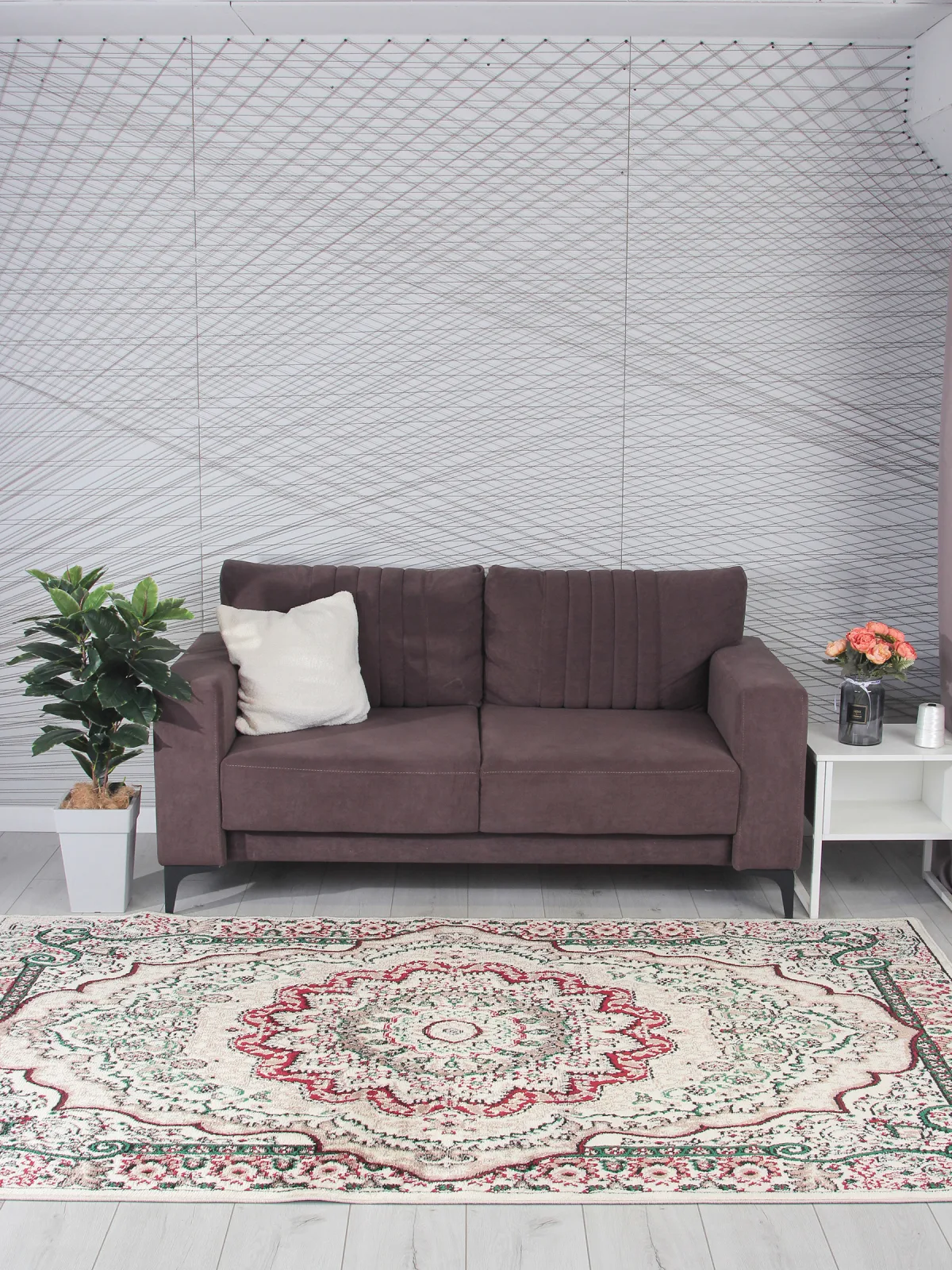 Классический ковер DARGA F670 - CREAM-RED Heat-set Россия