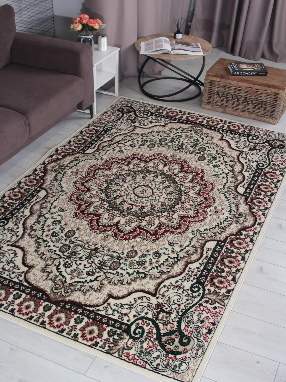Классический ковер DARGA F670 - CREAM-RED Heat-set Россия