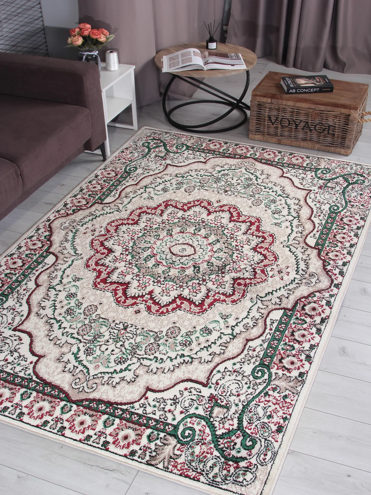 Классический ковер DARGA F670 - CREAM-RED Heat-set Россия