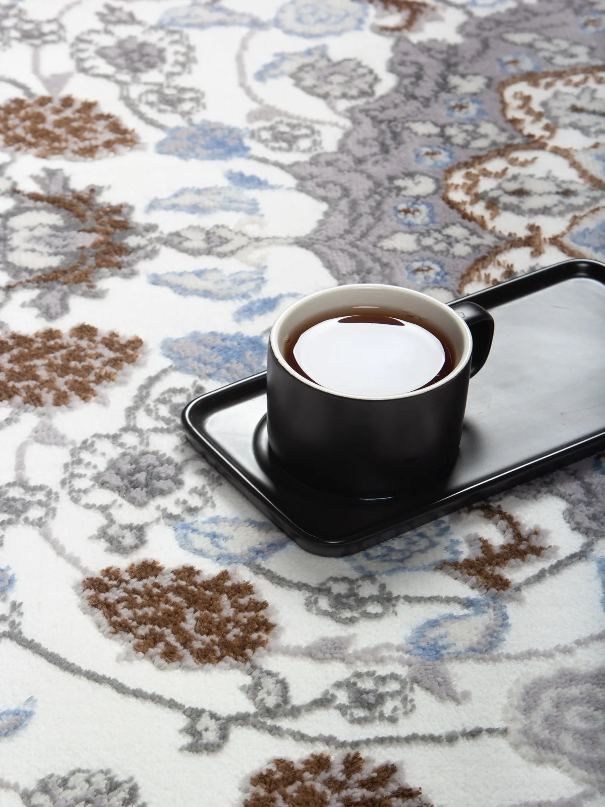 Классический ковер HALIF F611 - GRAY-L.BLUE Heat-set Россия