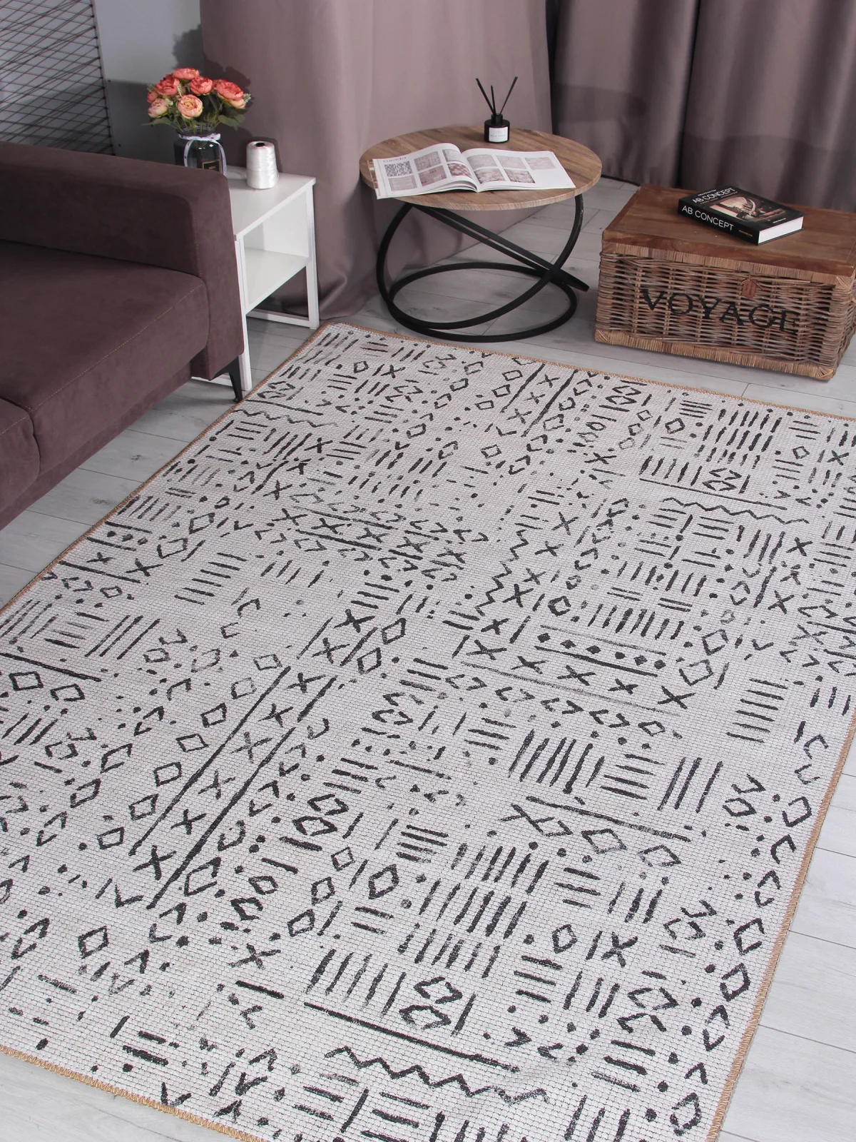 Этнический ковер LAVIN AB739E - BEIGE / BLACK полиэстер Турция
