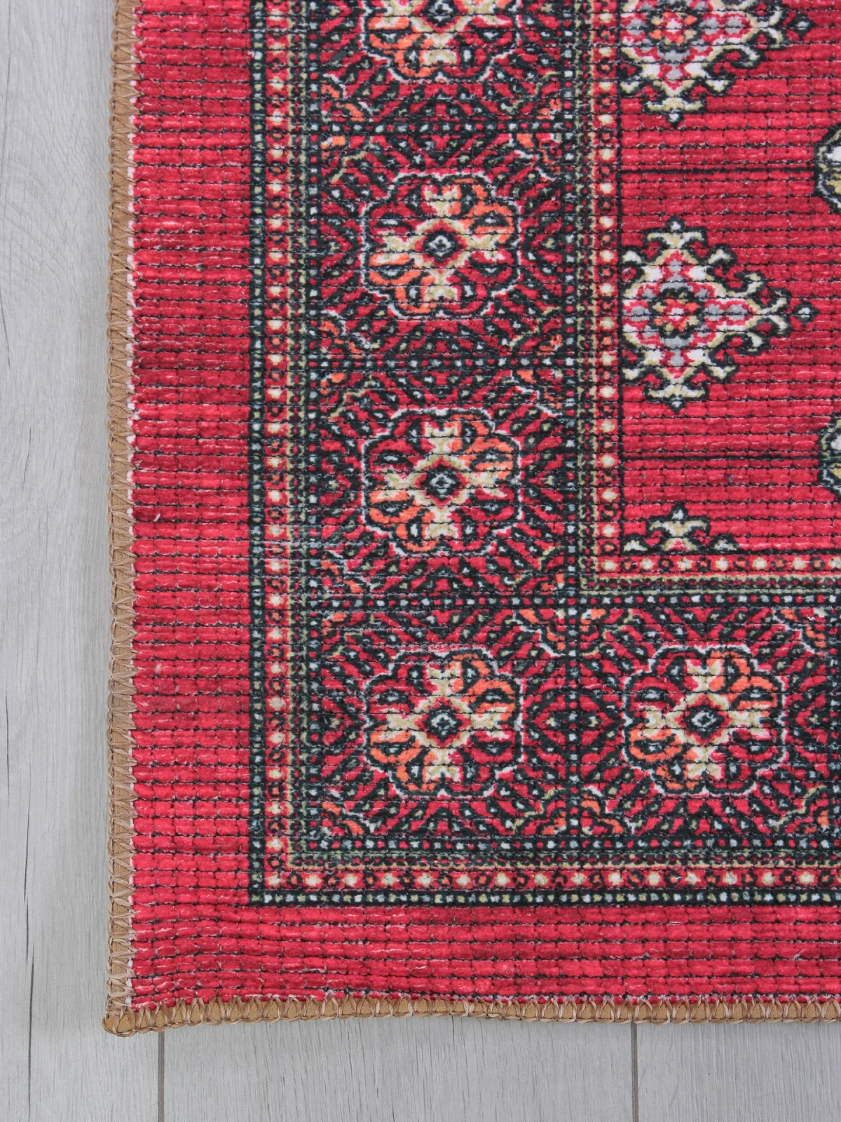 Классический ковер LAVIN AB850A - RED из полиэстера Турция